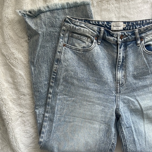 Bohme Flare Denim with Distressed Hem Size 29 - Picture 4 of 6